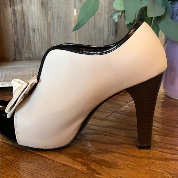 Flapper style high heels - Picture 5 of 5